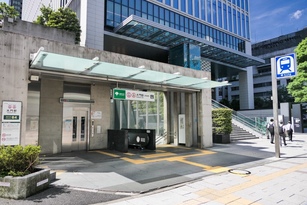 都営地下鉄大門駅B4出口の周辺